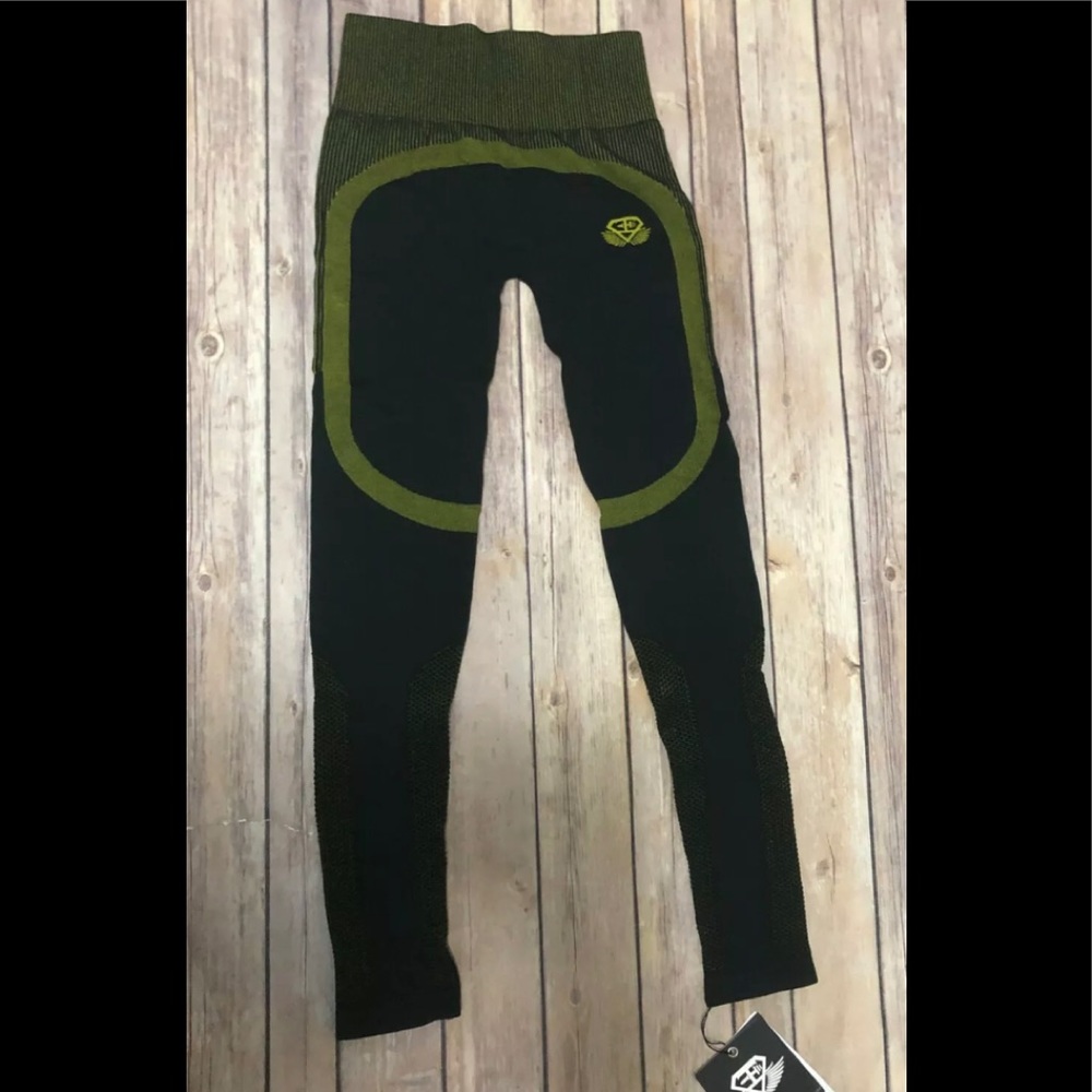 Engineered life Sz xs black yellow leggings new